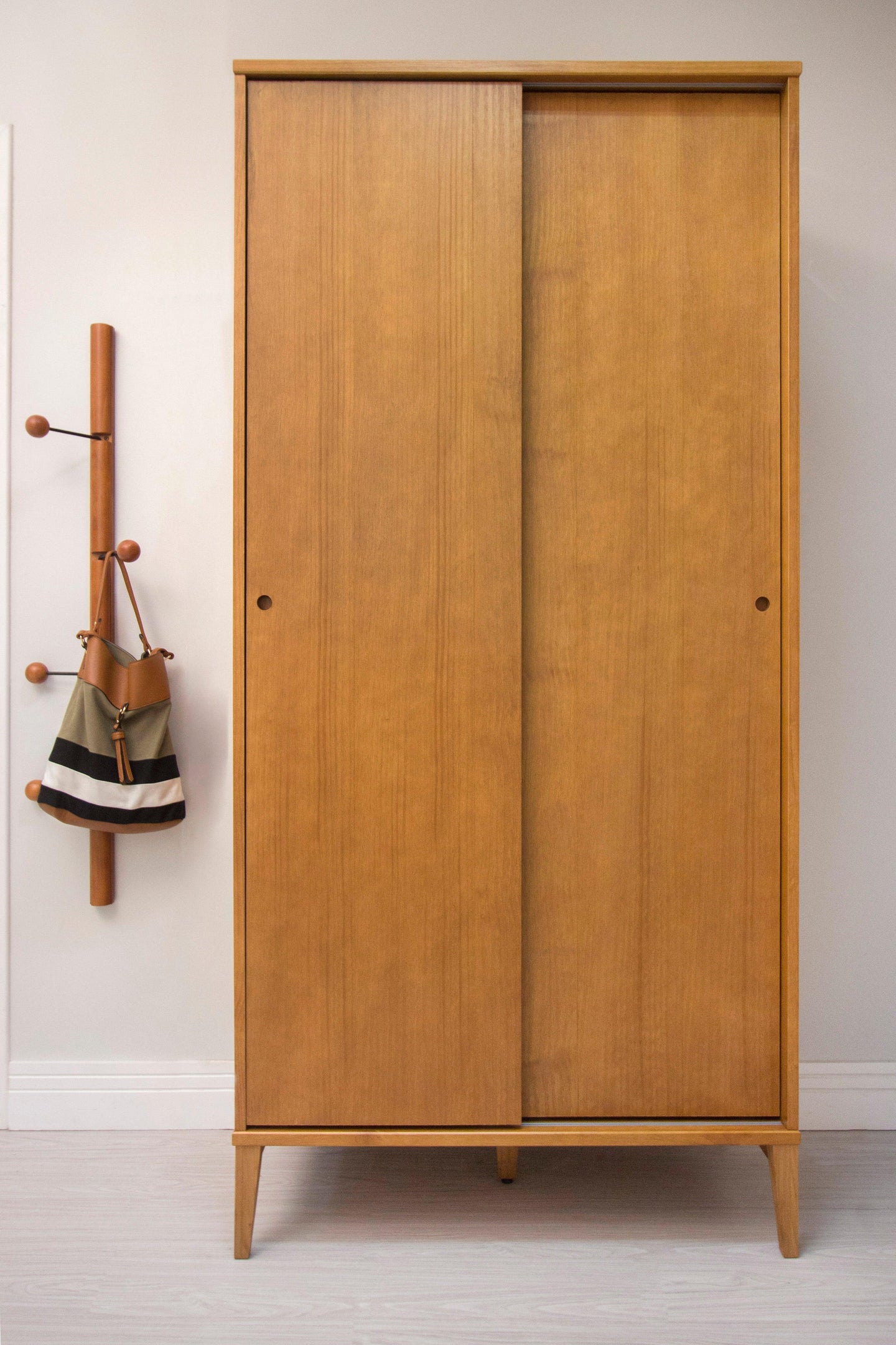 Kleiderschrank Charme 2-Türig - Memomad