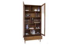 Vitrinenschrank Charme - Kabinett mit Glastüren und Schublade - Memomad